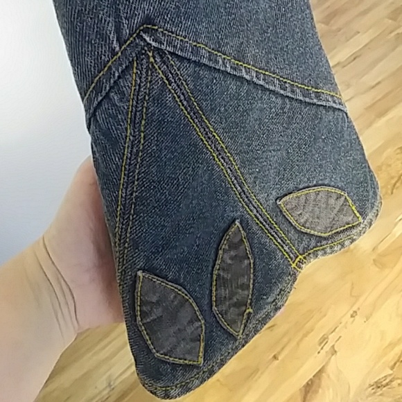 Jean Jacket - Picture 2 of 6